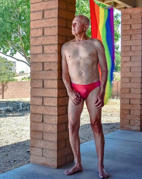 RicA (GAYINSPANDEX@Hotmail.com)